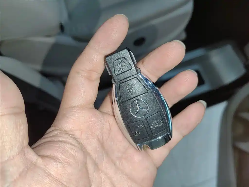 Mercedes-Benz V-Class 2021 V 260 Premium Edition фото 17