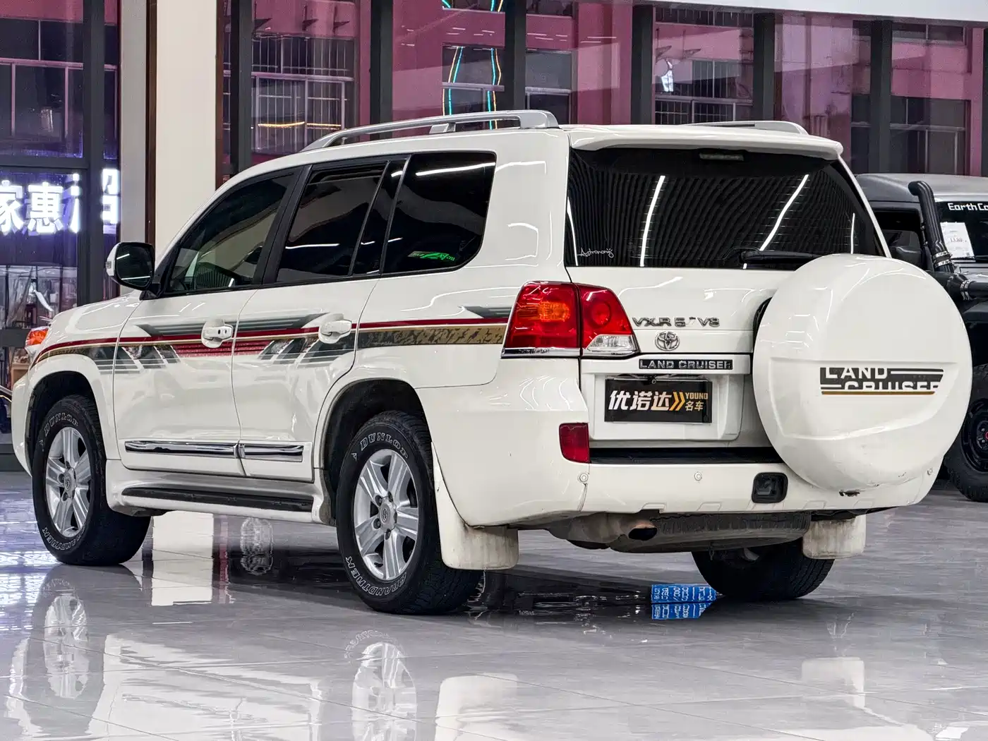 صورة 4 - Toyota Land Cruiser (Import)