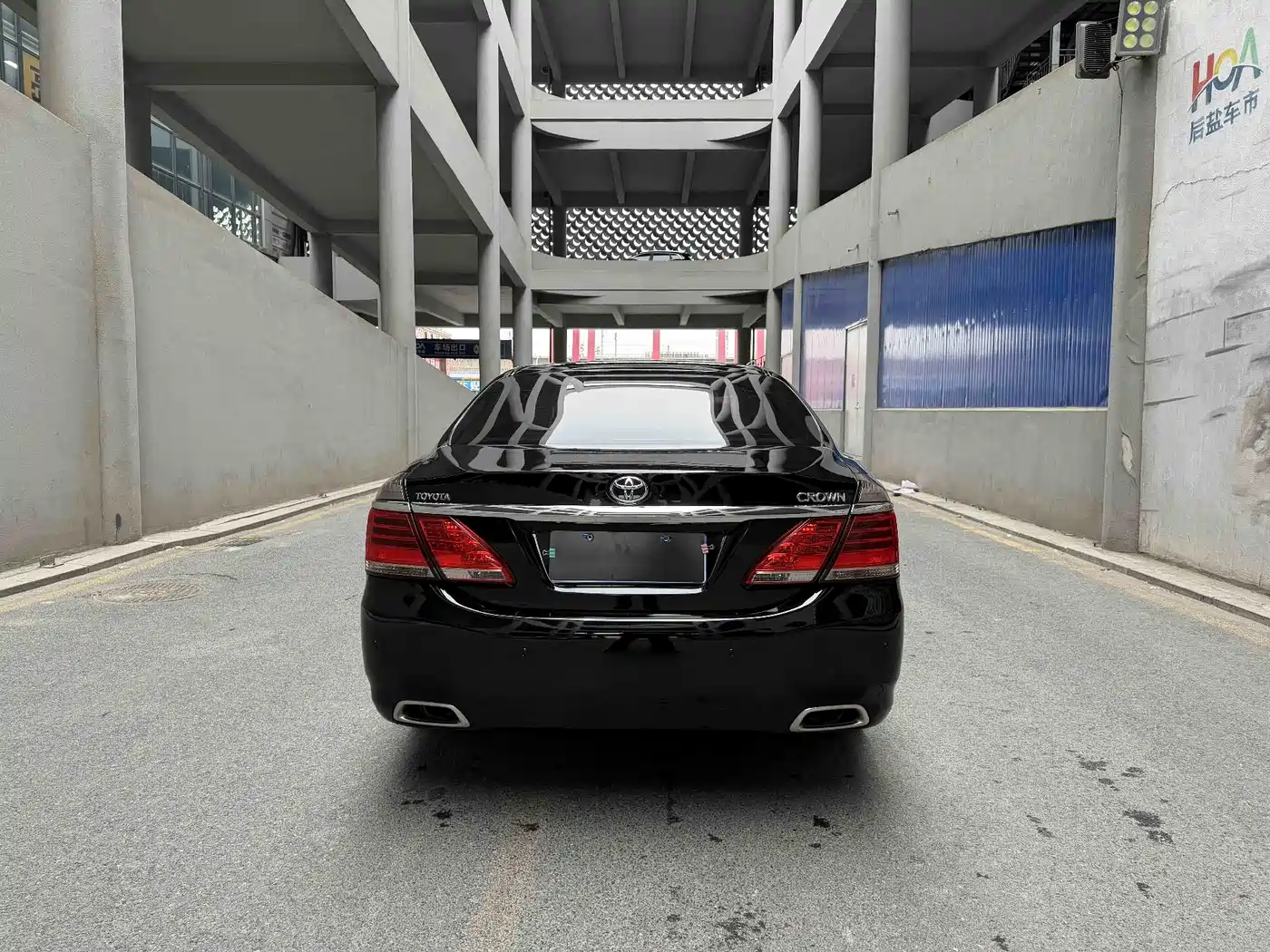 Toyota Crown 2012 2.5L Royal Leather Edition фото 5