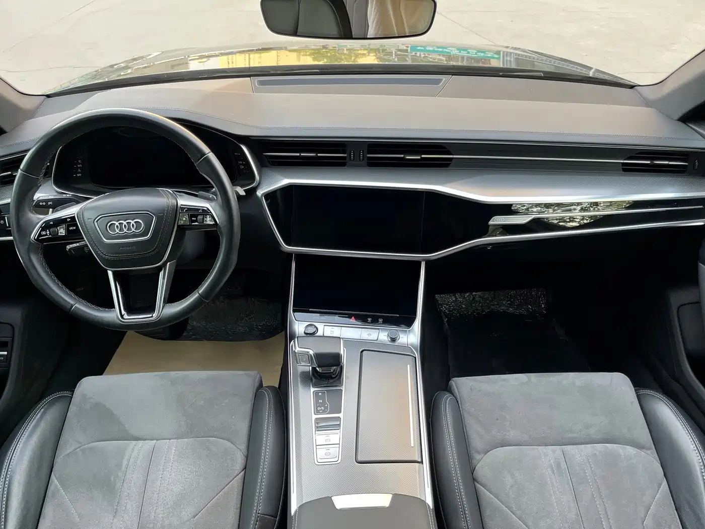 Audi A6L 2023 Facelift 40 TFSI Luxury Dynamic фото 8