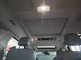 Фото 18 - Toyota Granvia