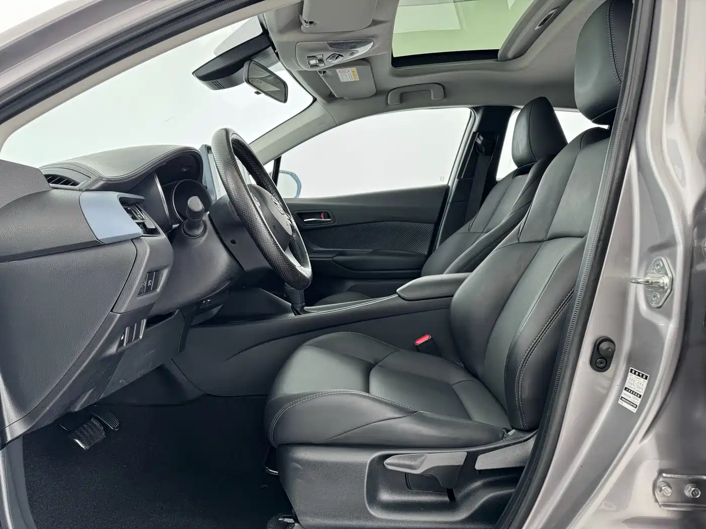 Toyota IZOA 2021 2.0L Yixiang Edition фото 7