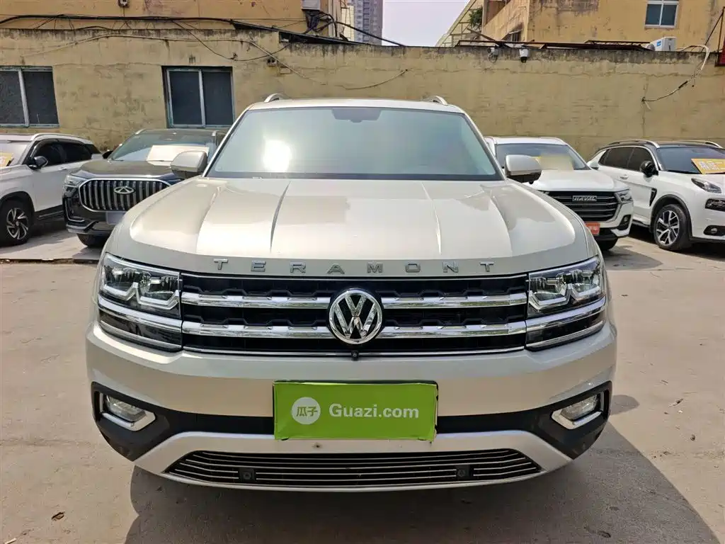 Volkswagen Teramont 2020 Facelift 330TSI 2WD Luxury фото 3