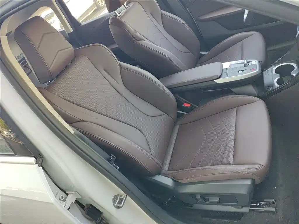 BMW X1 2024 sDrive25Li X Design Package фото 16