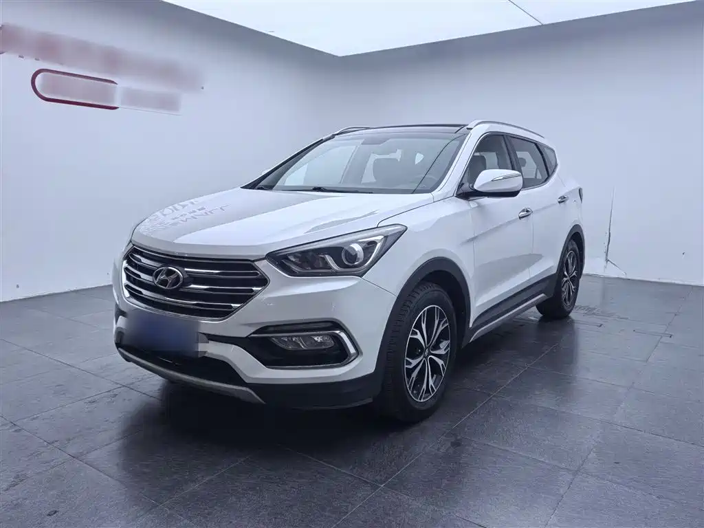 Hyundai Santa Fe 2017 2.0T Automatic 2WD Intelligent 7-Seater фото 2