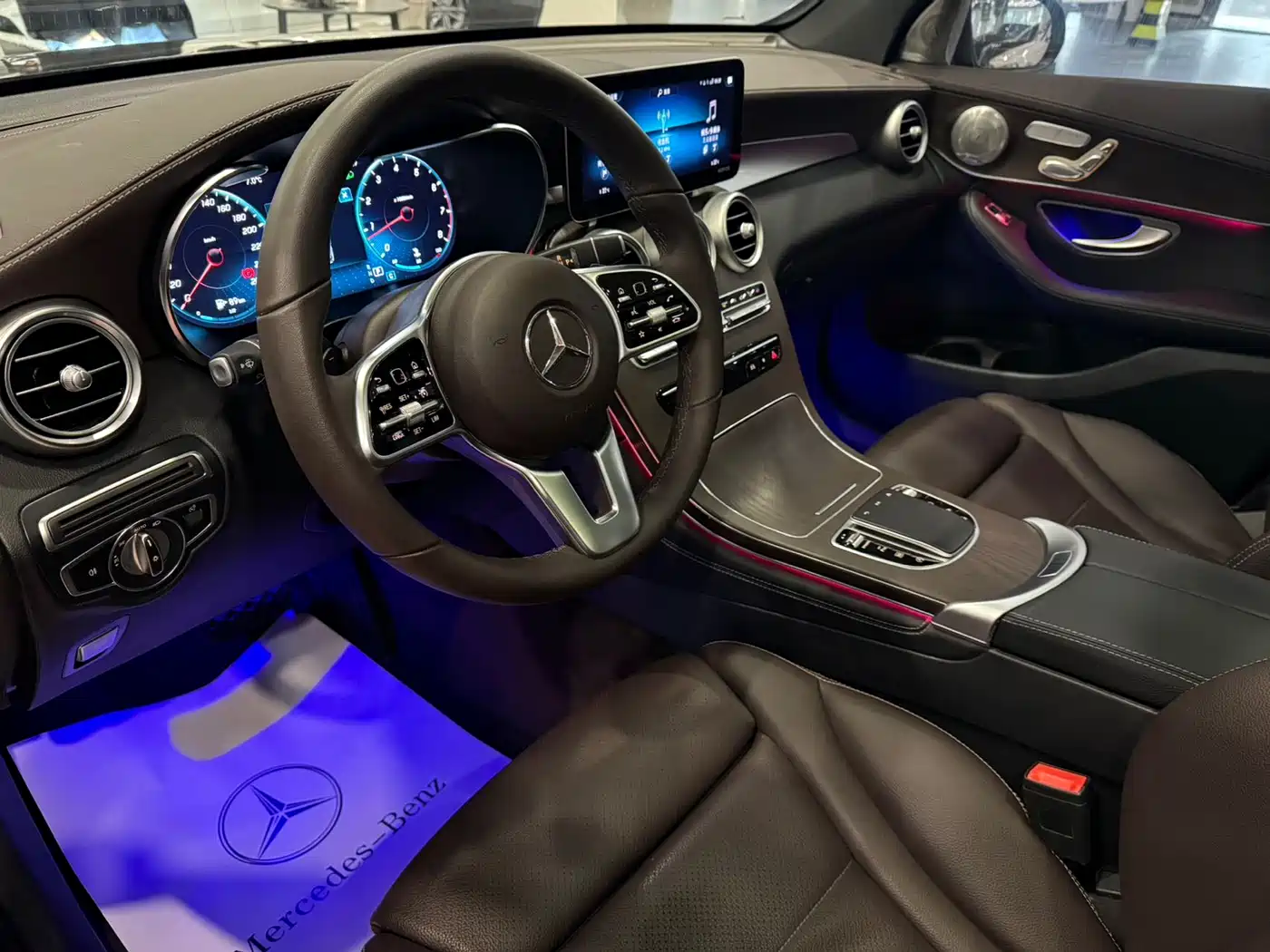 Mercedes-Benz GLC 2020 GLC 300 L 4MATIC Dynamic фото 19