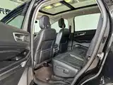 Фото 6 - Ford Edge