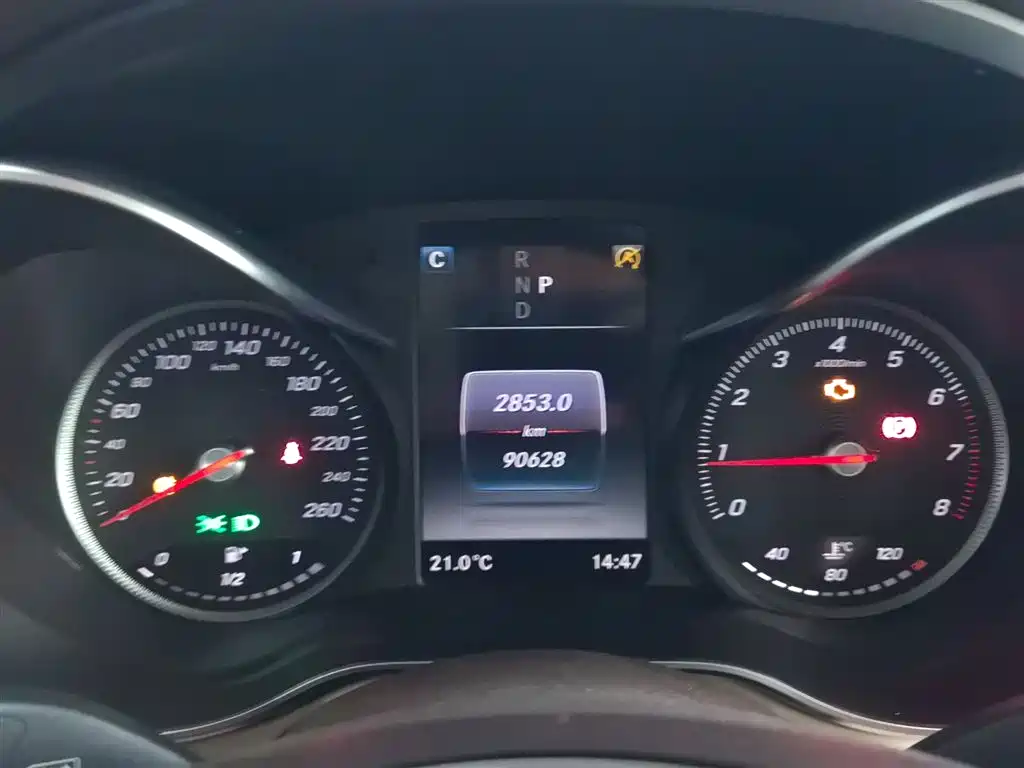 Mercedes-Benz GLC 2019 GLC 260 L 4MATIC Luxury фото 8