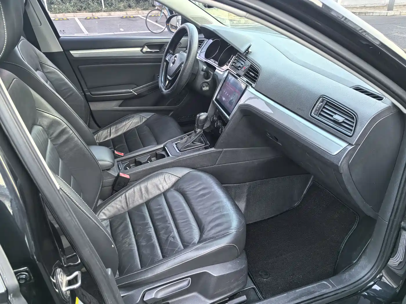 Volkswagen Lamando 2015 280TSI DSG Comfort фото 7