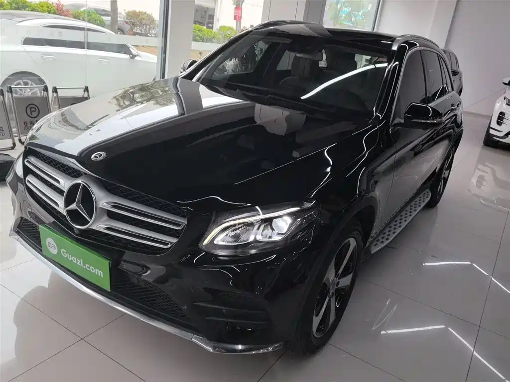 Mercedes-Benz GLC 2019 GLC 260 L 4MATIC Luxury фото 2
