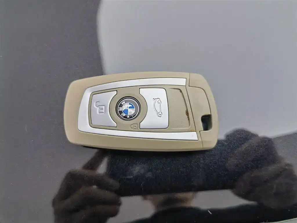 BMW 3 Series 2013 Facelift 320Li Style Design Package фото 19