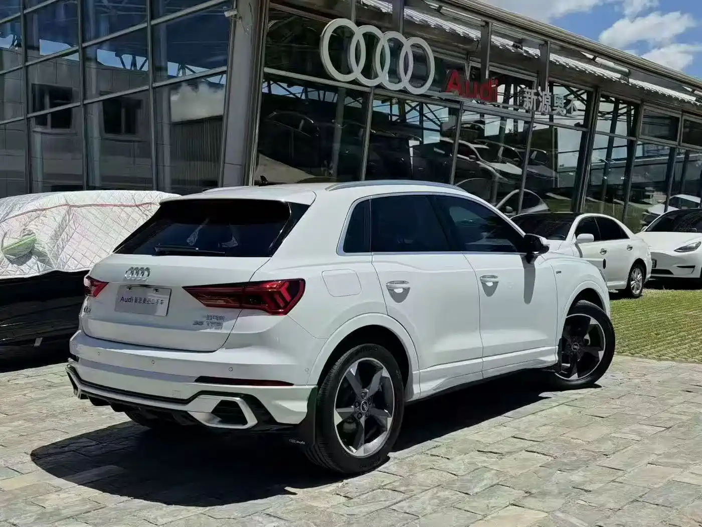 Audi Q3 2024 2024 35 TFSI Fashion Sport