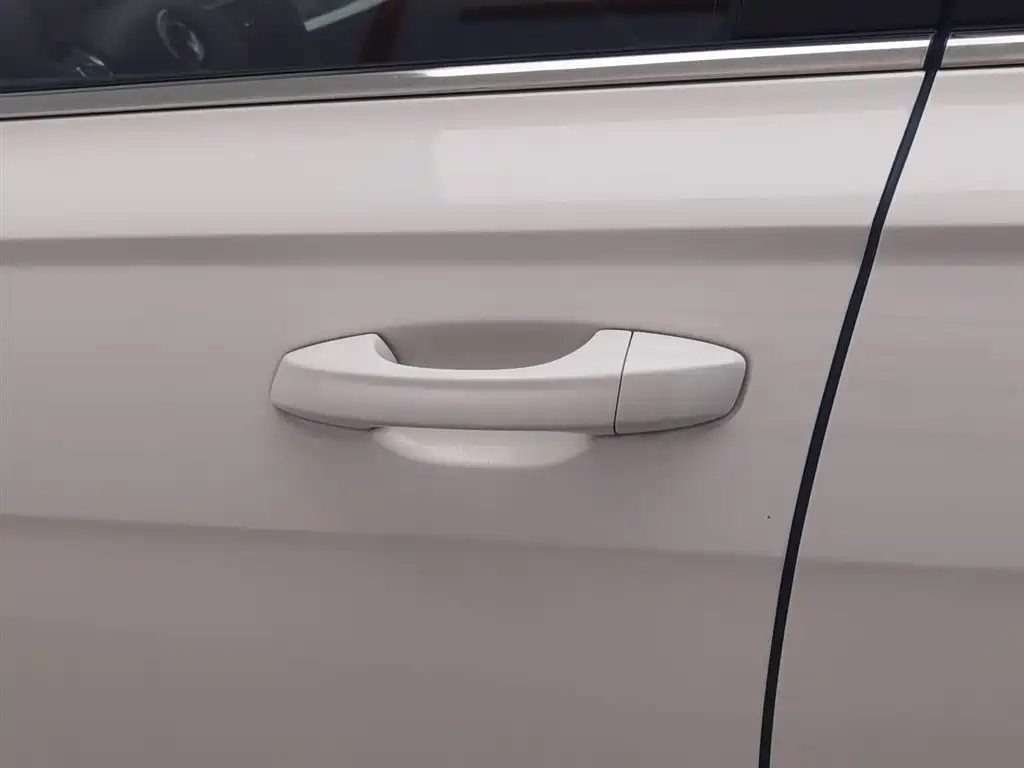 Volkswagen Lavida 2021 280TSI DSG Comfort Edition фото 18