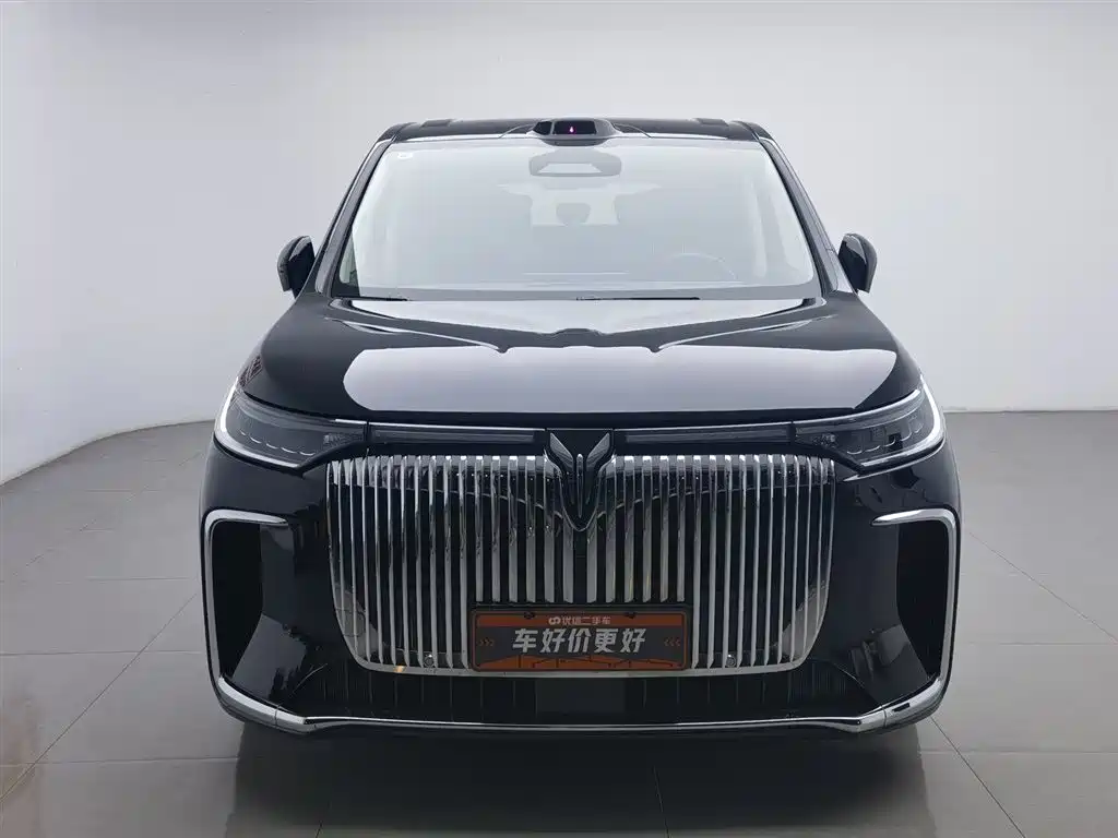 Voyah Auto Voyah Dreamer 2026 PHEV Qiankun Pro фото 3
