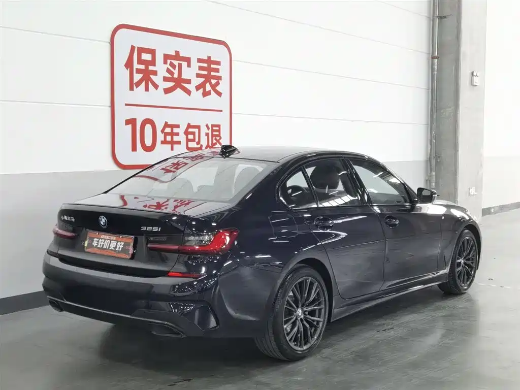 BMW 3 Series 2022 325i M Sport Shadow Edition фото 2