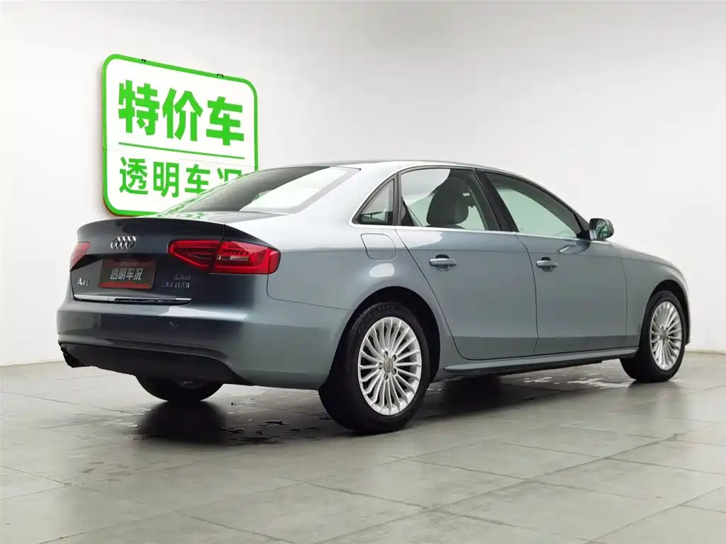 Audi A4L 2015 35 TFSI Auto Comfort фото 2