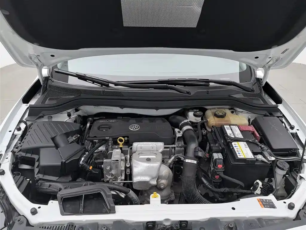 Buick Excelle 2019 18T Auto Connected Elite China VI фото 6