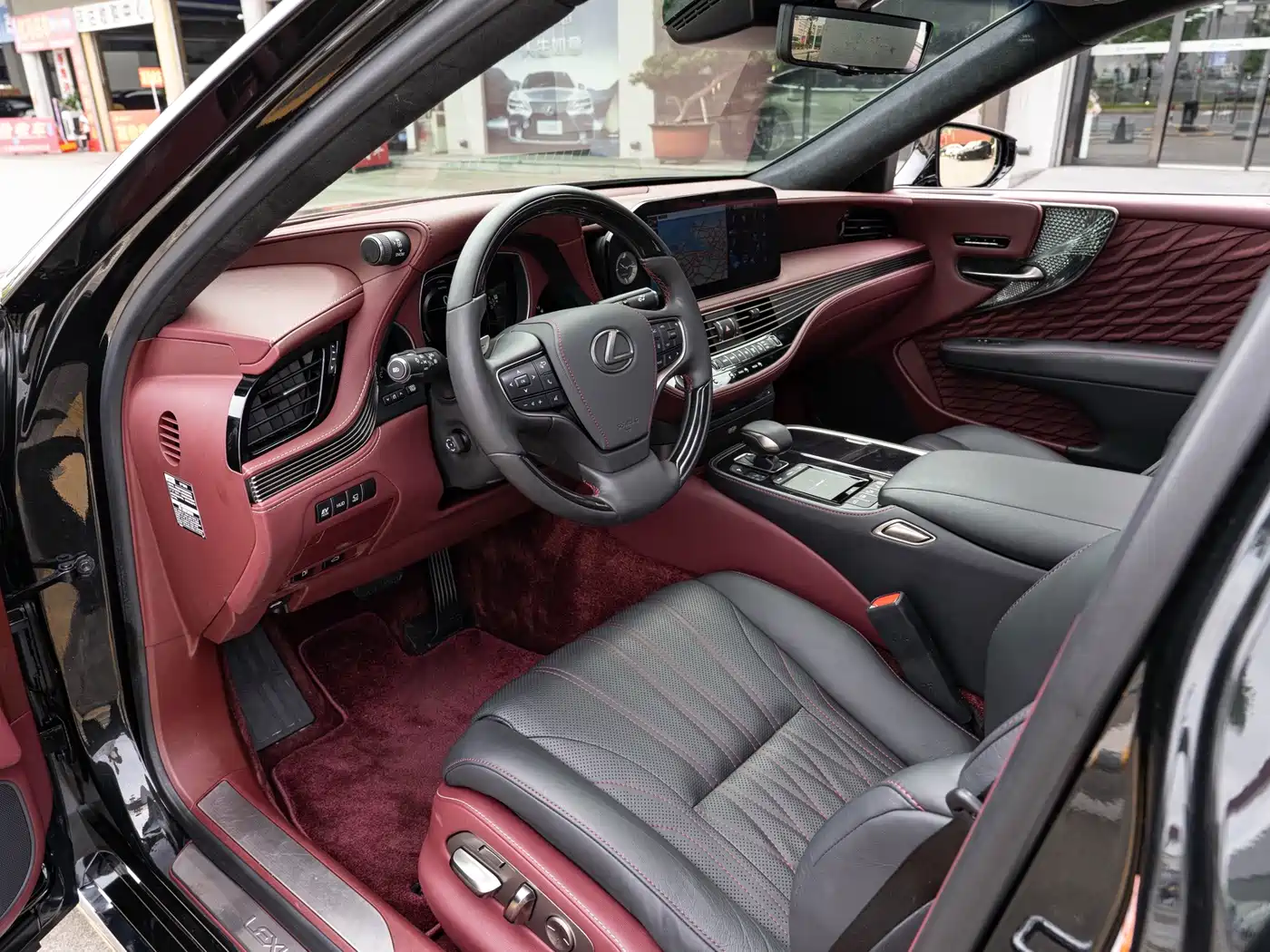 Lexus LS 2022 2021 500h Executive Edition