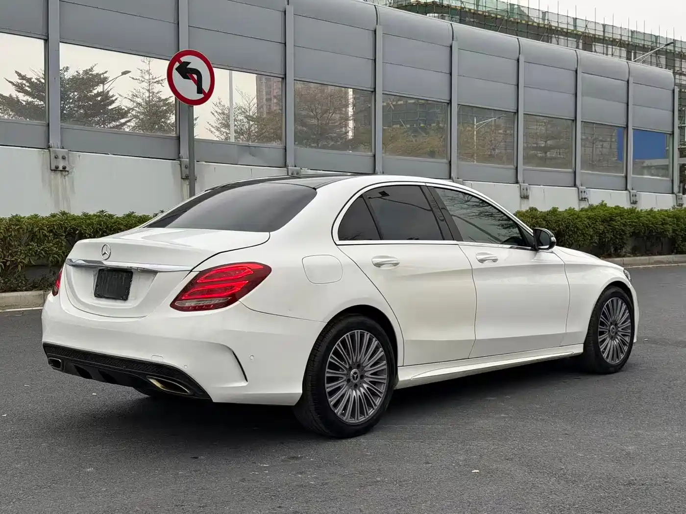Mercedes-Benz C-Class 2015 C 200 Sport Edition 4MATIC фото 6