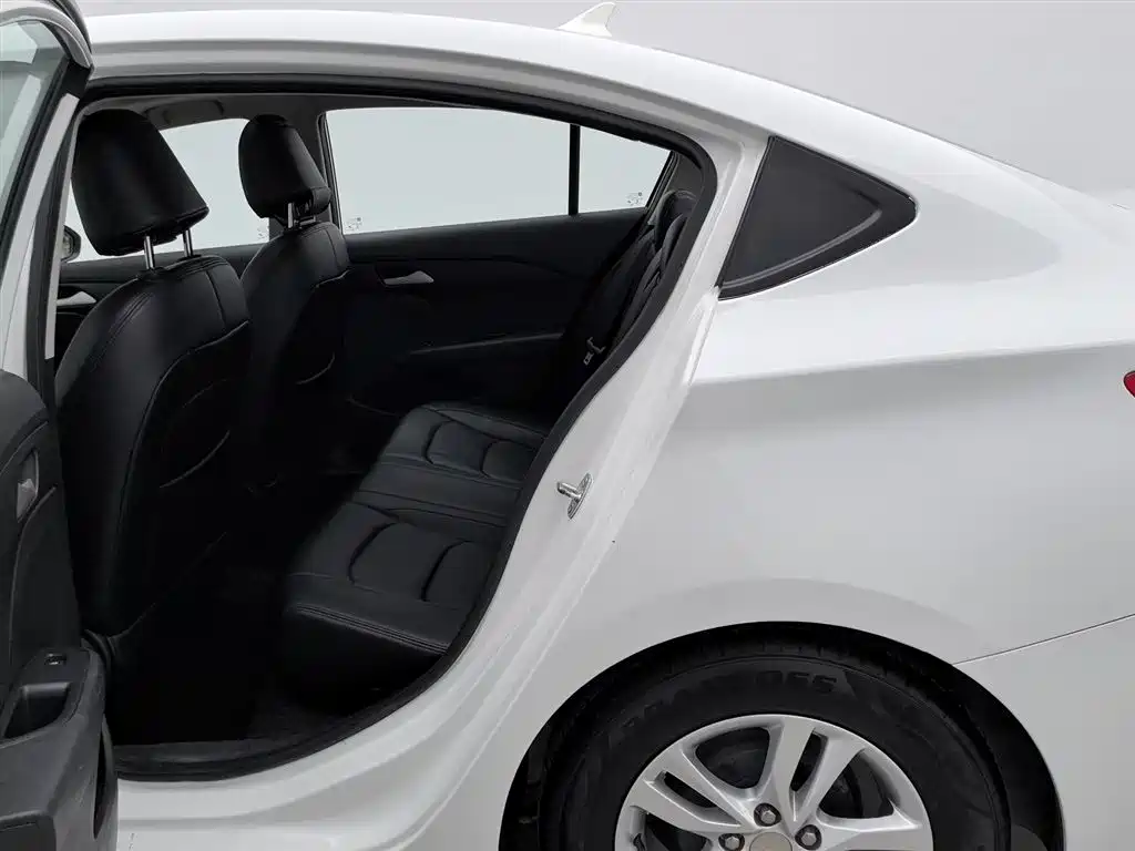 Chevrolet Cavalier 2019 320 Auto Sunroof Enjoyment Edition фото 15