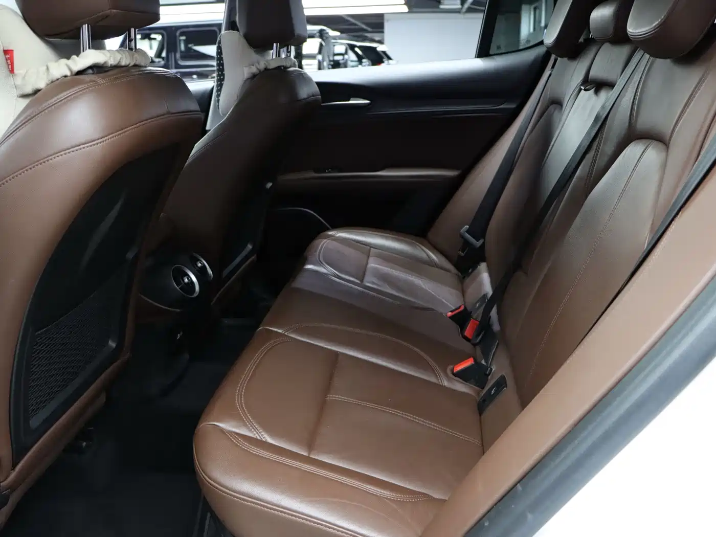 Alfa Romeo Stelvio 2019 2017 2.0T 280HP Luxury