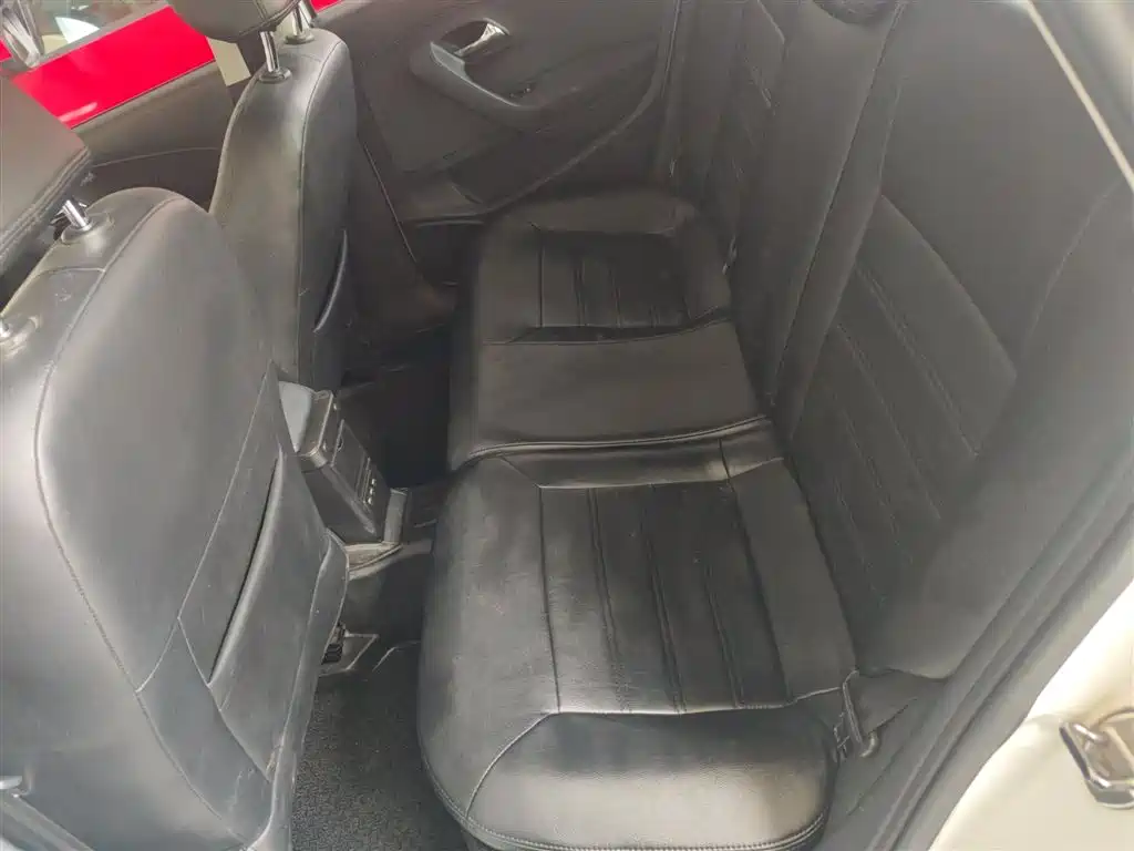 Volkswagen Polo 2018 1.5L Auto Comfort фото 17