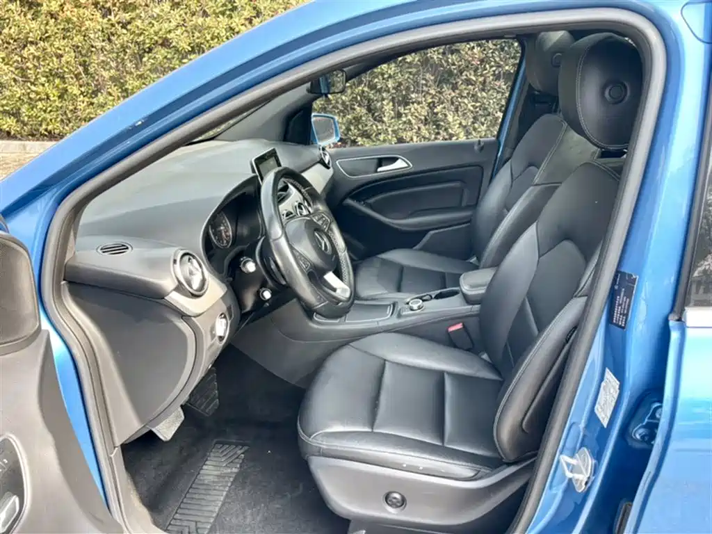 Mercedes-Benz B-Class 2015 B 200 Style фото 17
