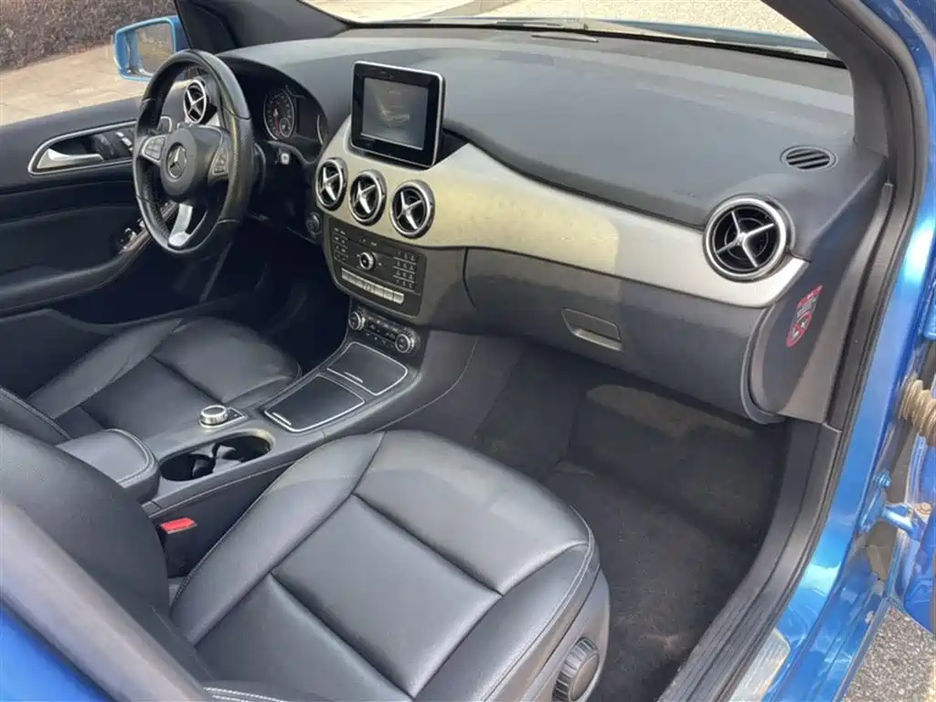 Mercedes-Benz B-Class 2015 B 200 Style фото 19