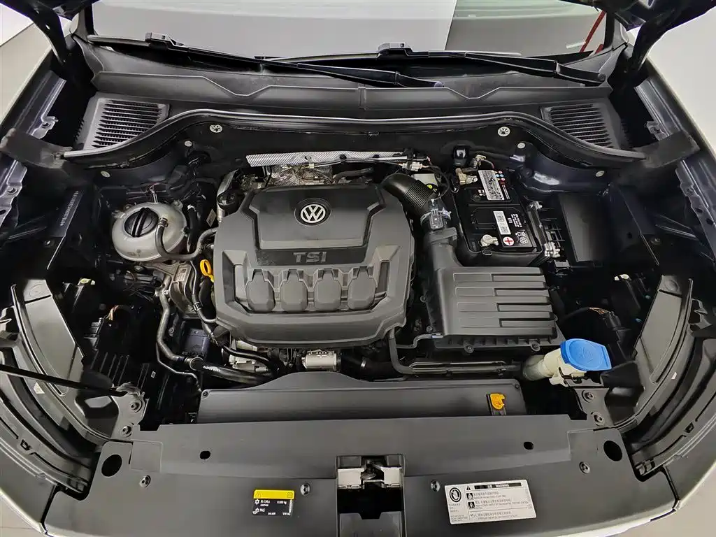 Volkswagen Tharu 2019 Model 330TSI 4WD Flagship Edition China VI фото 6