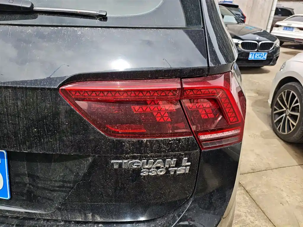 Volkswagen Tiguan L 2017 330TSI Automatic 2WD Flagship Edition фото 8
