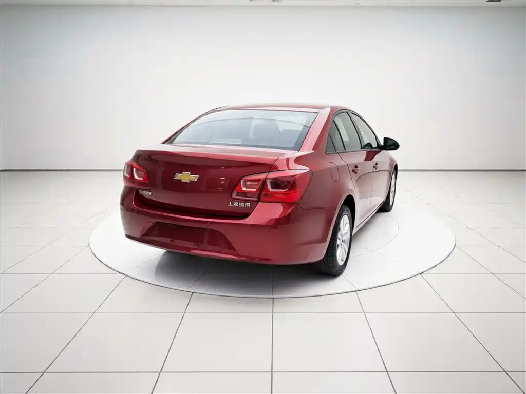 Chevrolet Cruze 2015 1.5L Classic SE MT фото 7