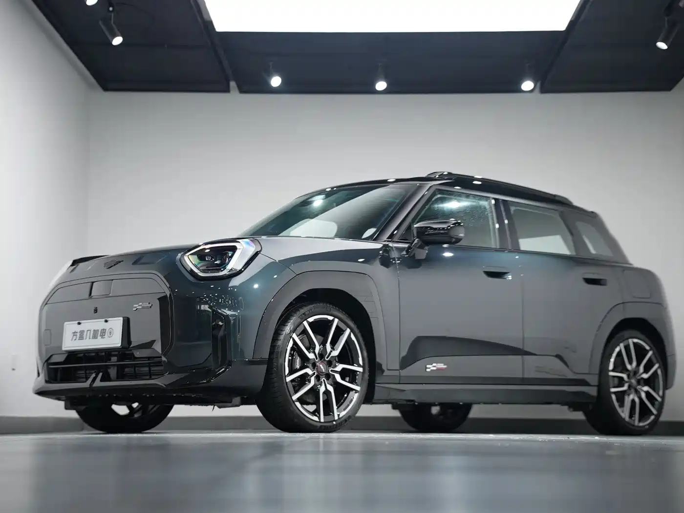 MINI ELECTRIC  ACEMAN