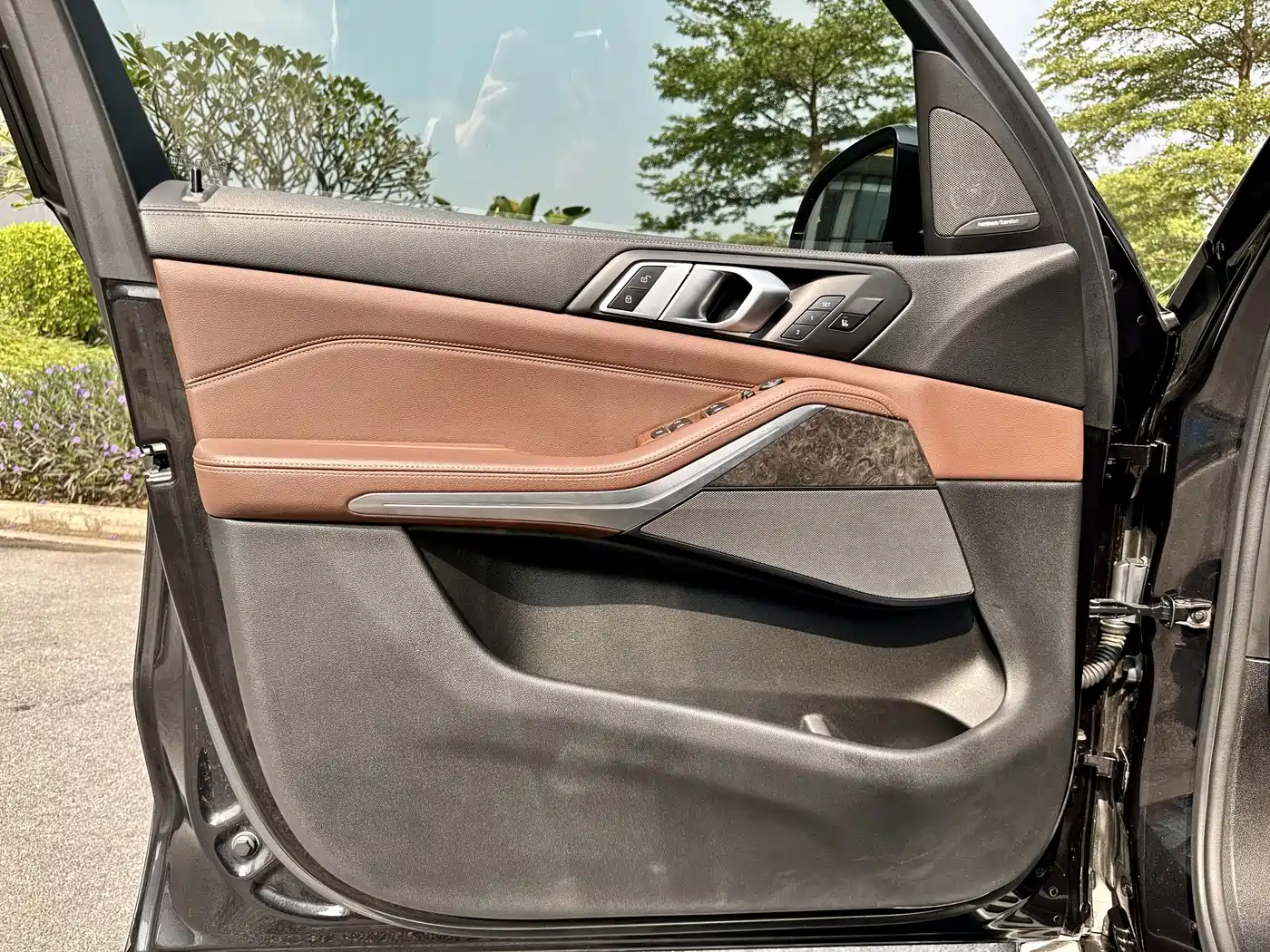 BMW X5 (Import) 2019 xDrive40i Exclusive M Sport Package фото 16