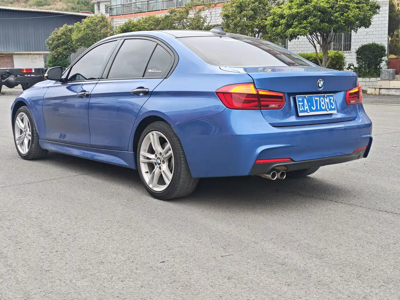 BMW 3 Series 2016 328i xDrive M Sport фото 11