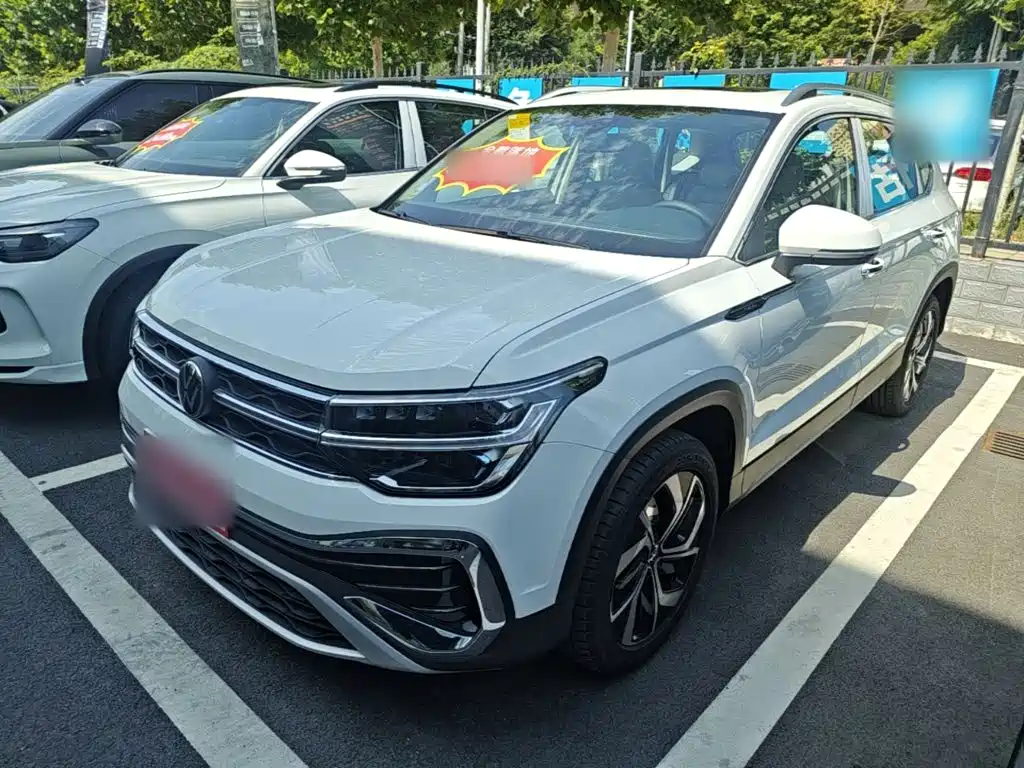 Volkswagen Tharu 2025 Model 300TSI 2WD Bright Moon Edition