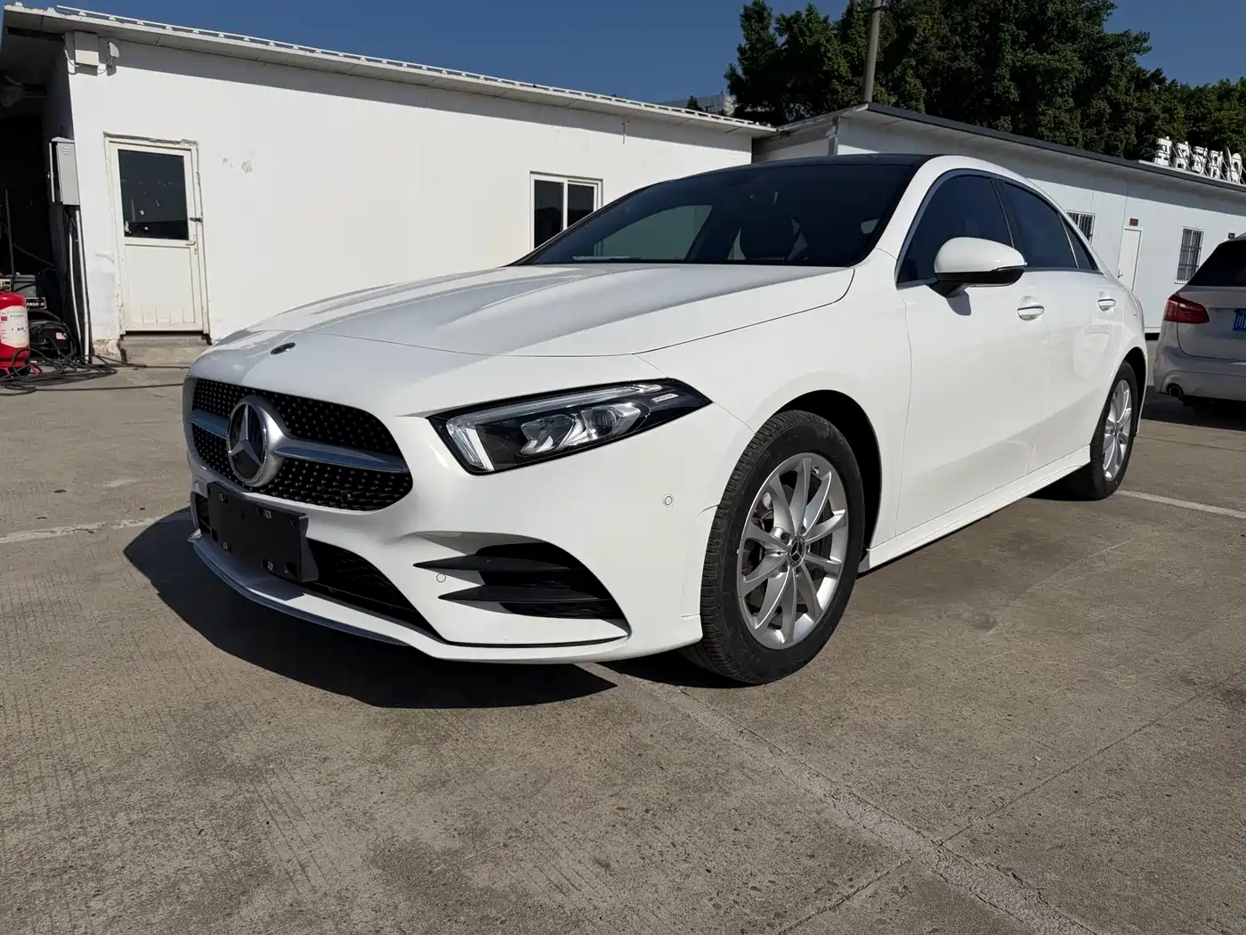Mercedes-Benz A-Class 2021 A 200 L Sport Sedan Fashion Edition