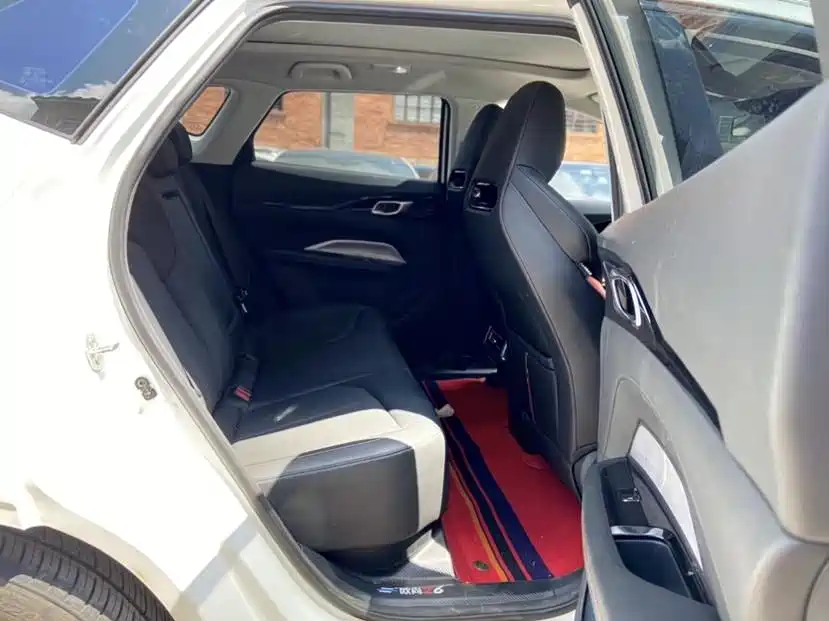 CHANGAN CHANGAN AUCHAN Z6