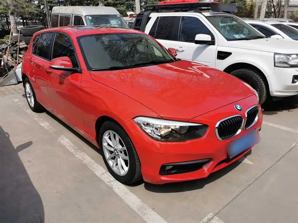 BMW 1 Series (Import) 2015 118i Leading фото 22