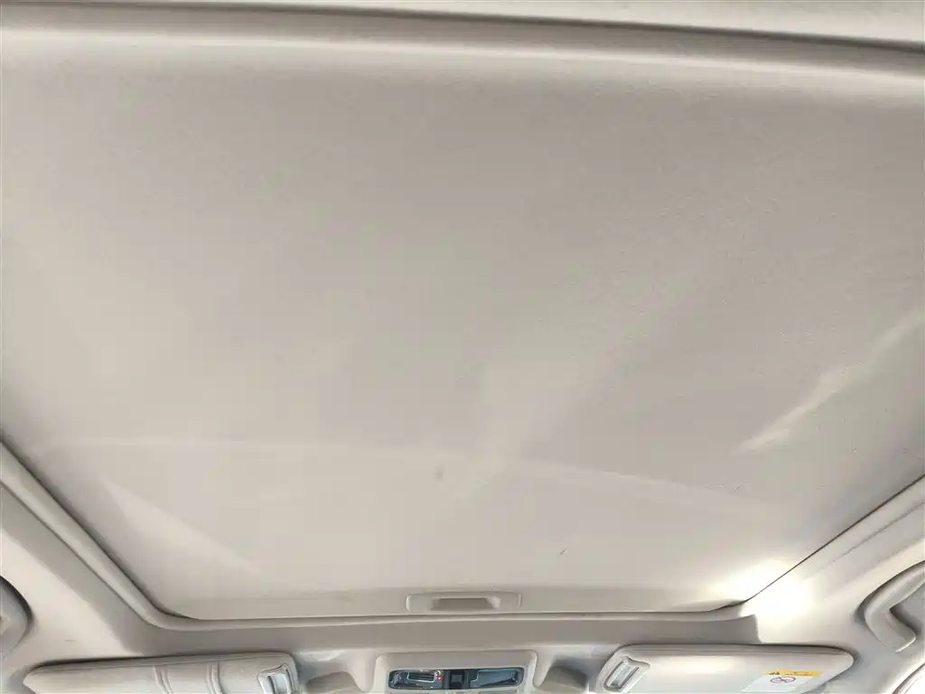 Subaru Forester 2018 2.5i Premium Navigation Edition EyeSight фото 14