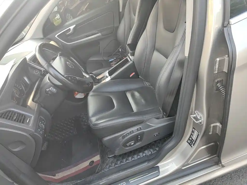 Volvo XC60 2015 2015 T5 Smart Advance Edition