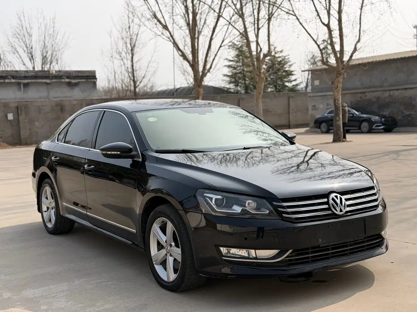 Volkswagen Passat 2014 1.8TSI DSG Executive Edition фото 3