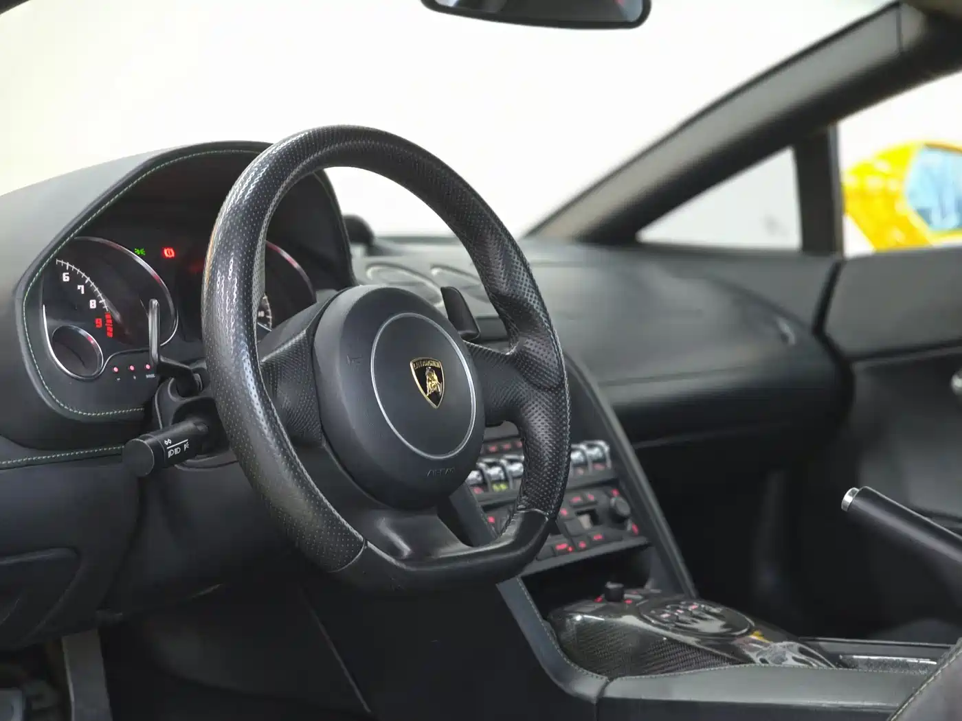 Lamborghini Gallardo 2010 LP 550-2 Standard Edition фото 9