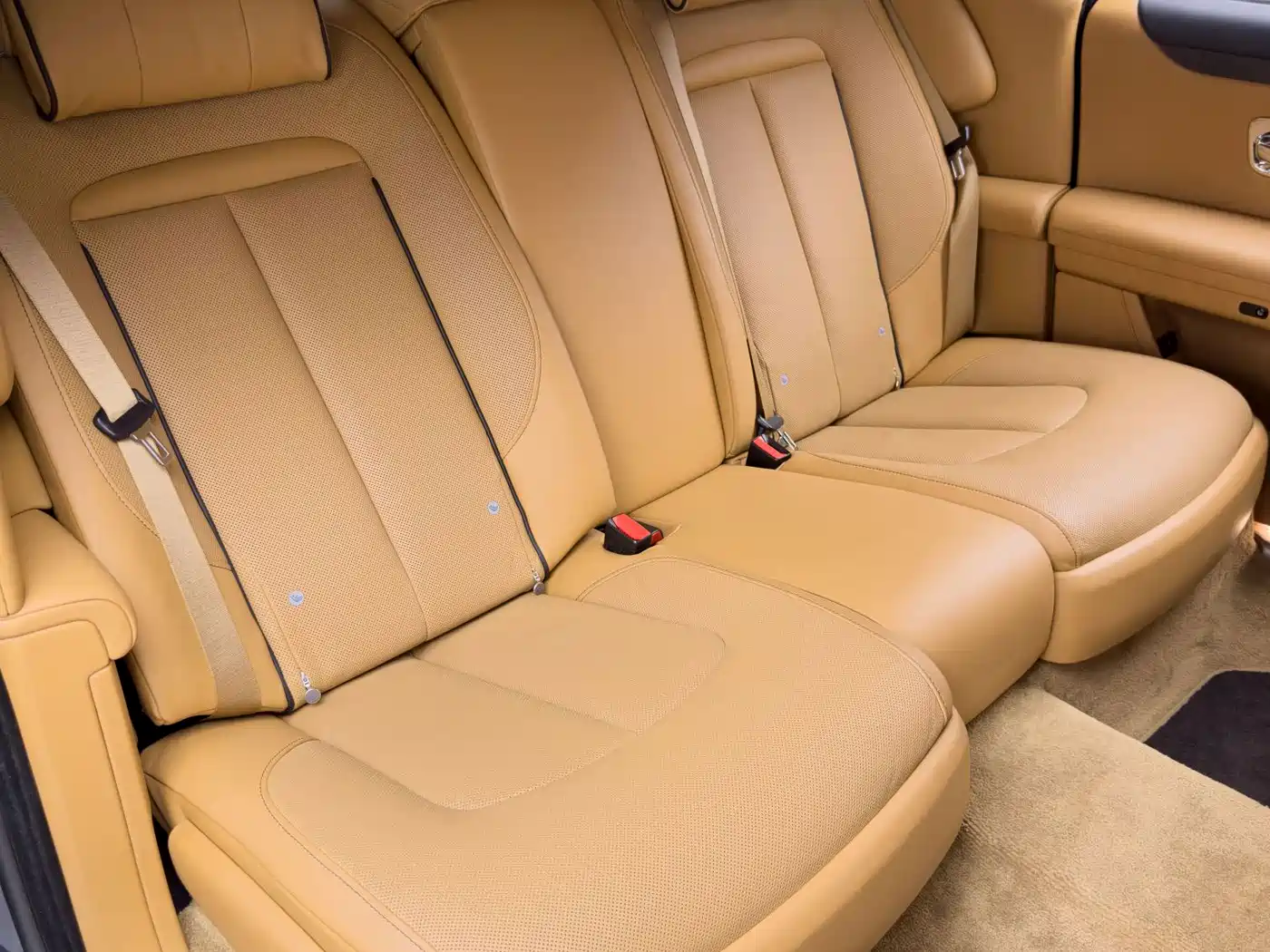 Фото 32 - Rolls-Royce Ghost