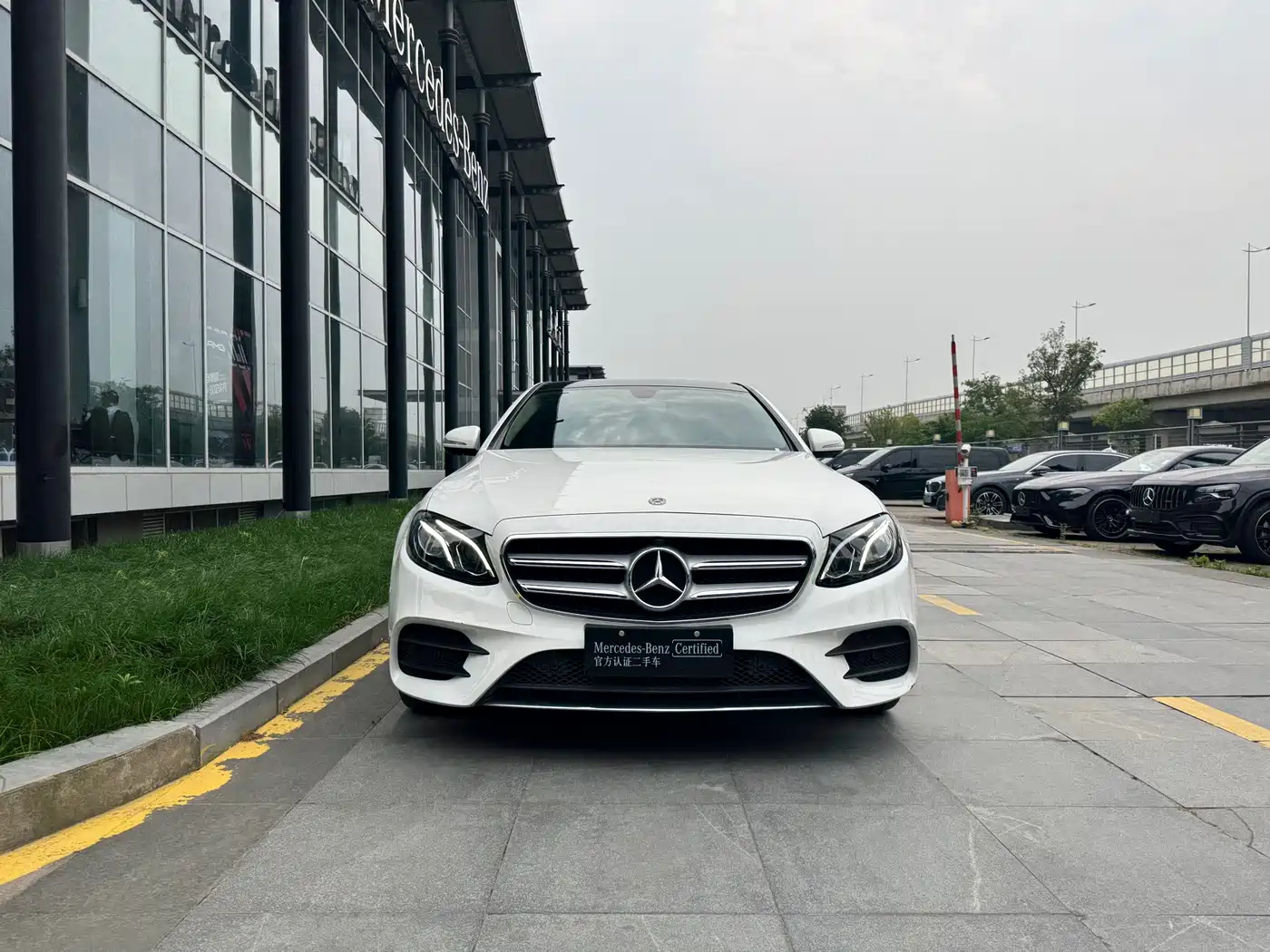 Mercedes-Benz E-Class 2019 Facelift E 300 L Sport Luxury фото 2