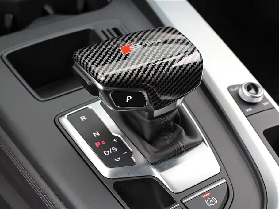 Audi A4L 2022 40 TFSI Luxury Dynamic фото 5