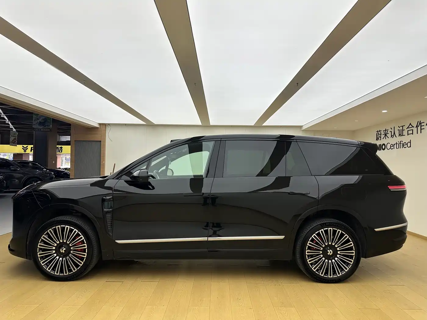 NIO ES8 2025 2025 Base Model 7-Seater