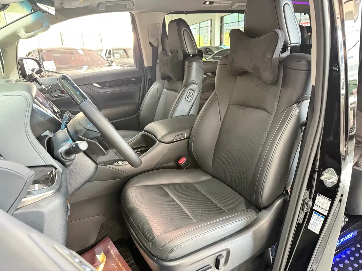 Toyota Vellfire 2023 2023 Crown Hybrid 2.5L HV Luxury