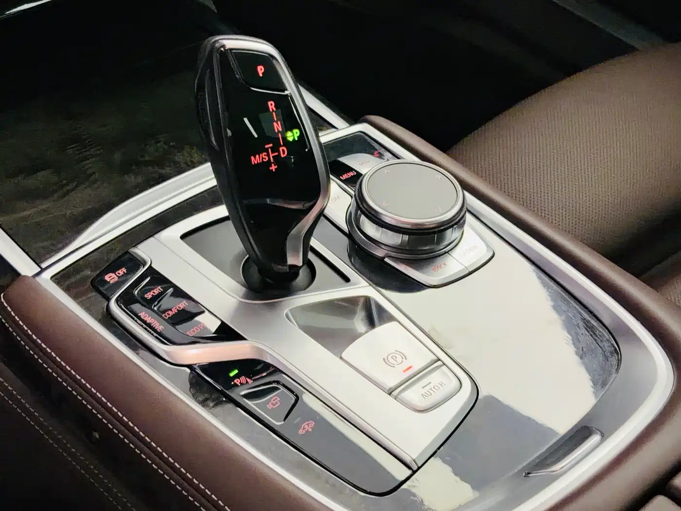 BMW 7 Series 2018 730Li Premium Type Excellence Package фото 14
