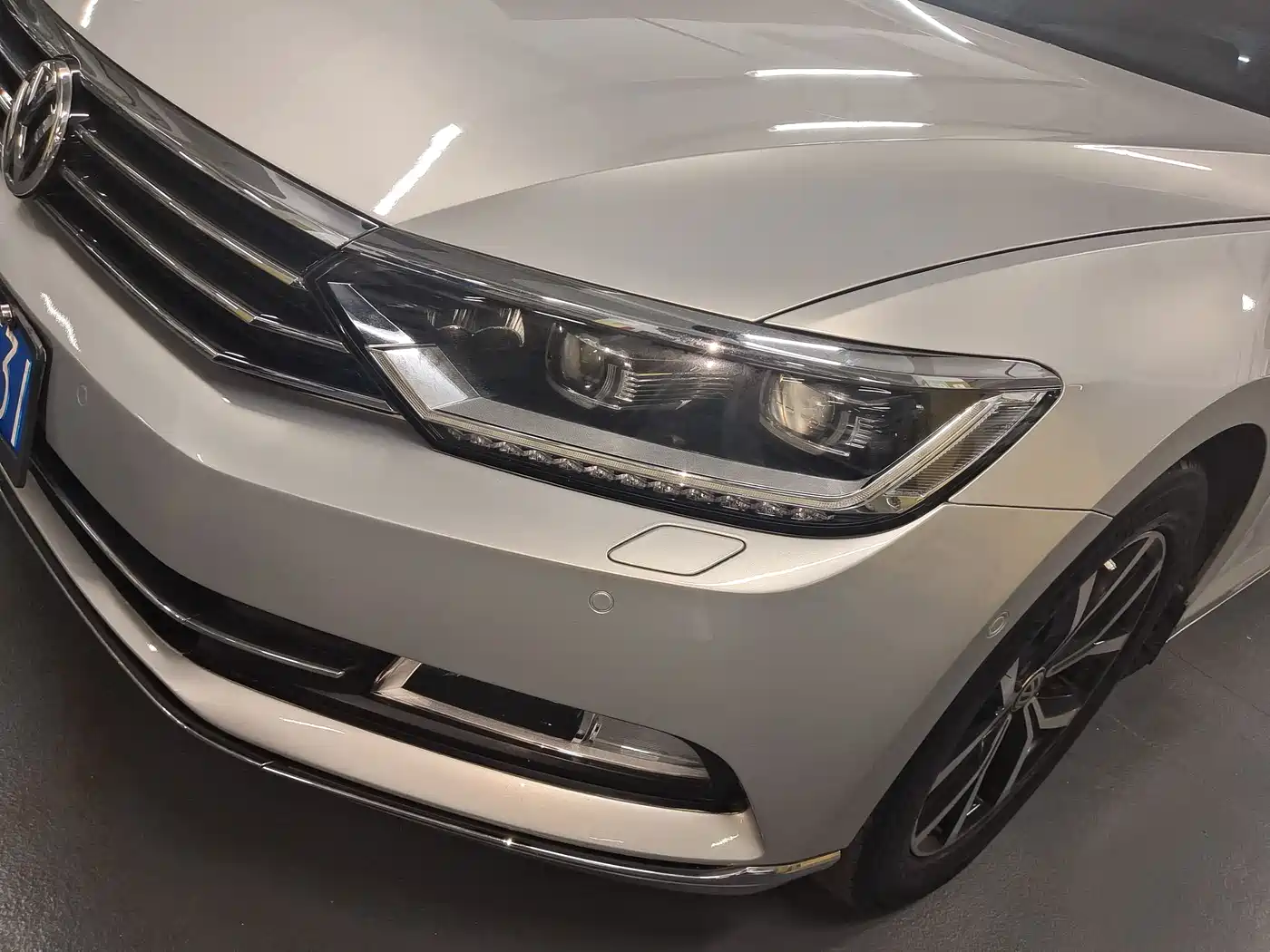 Volkswagen Magotan 2017 330TSI DSG Premium фото 6