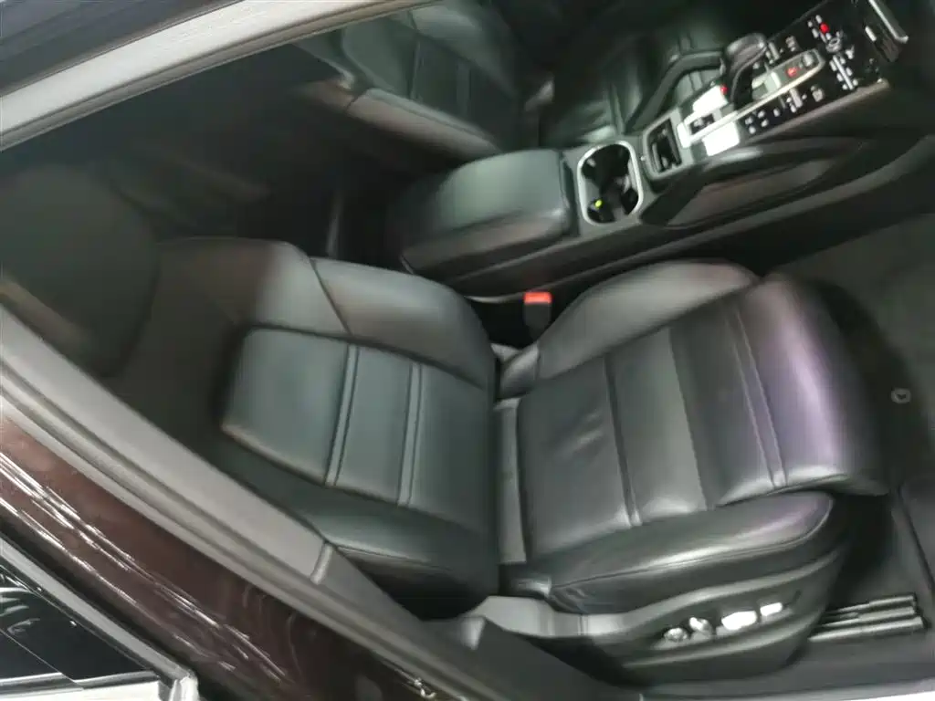 Porsche Cayenne 2018 Cayenne 3.0T фото 22